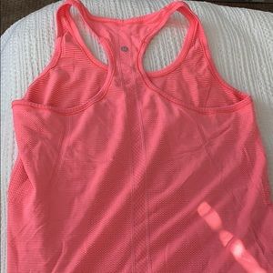 LULULEMON TANK TOP SIZE 8